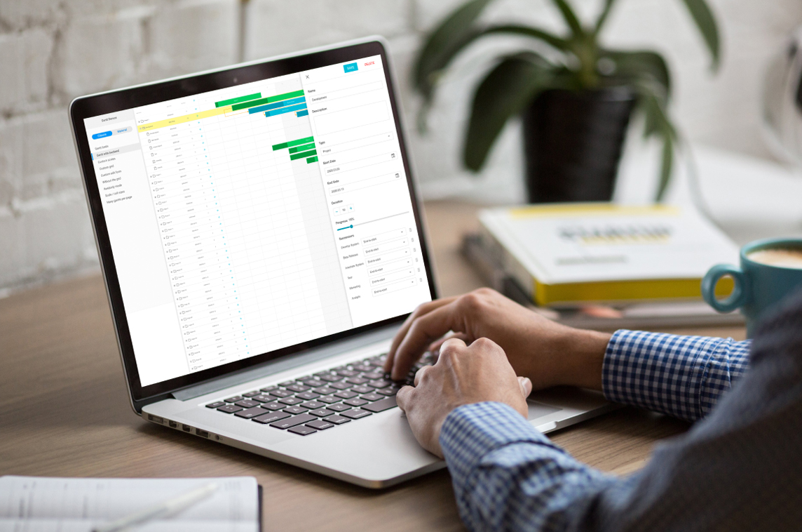DHTMLX React Gantt